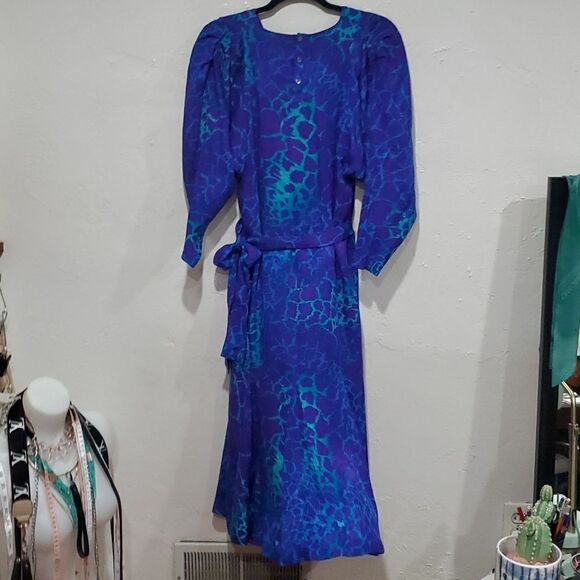 Vintage 80s Nora Noh 100% Silk Midi/Maxi Dress With Batwing Sleeves - Picture 9 of 16